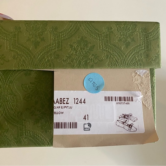 Gucci GG Python Bow Leather Ballet Flats - Picture 10 of 15